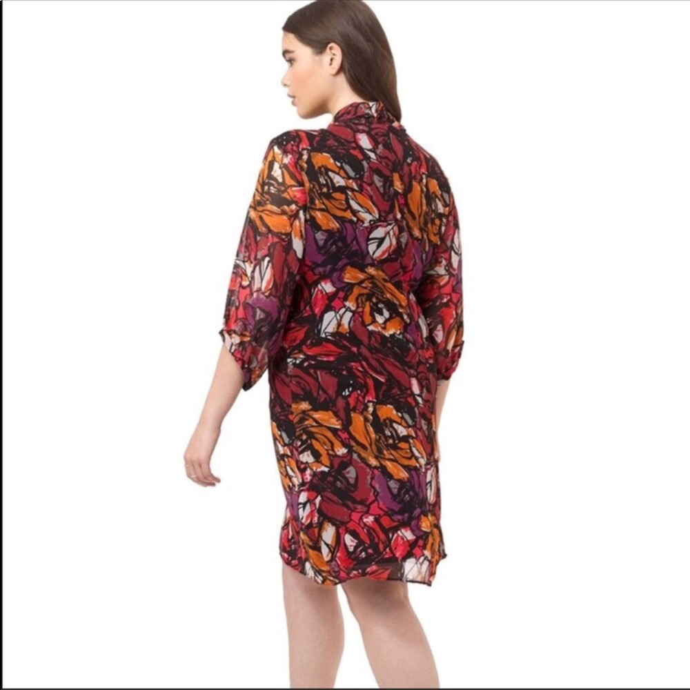 Flattering Gorgeous Tunic Dress with necktie - Picture 8 of 8